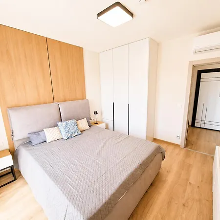 Emilia Romana Private Apartment Slantschew brjag
