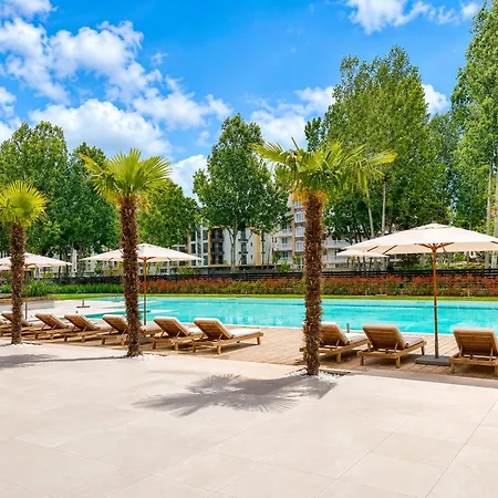 Emilia Romana Private Apartment *
